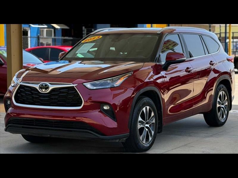 2023 Toyota Highlander Others