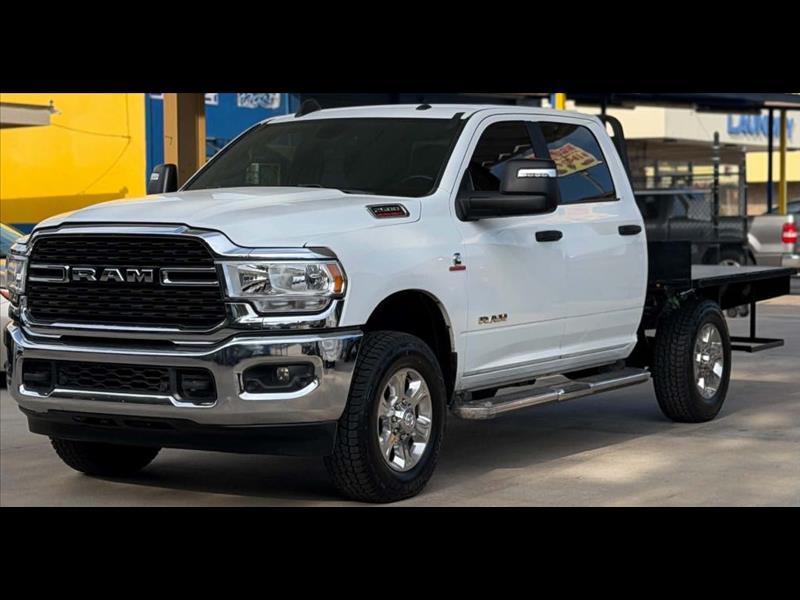 2024 RAM 2500 Tradesman Crew Cab SWB 4WD