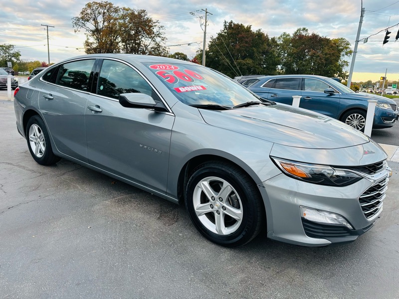 Chevrolet Malibu  2024 Chevrolet Malibu  2024