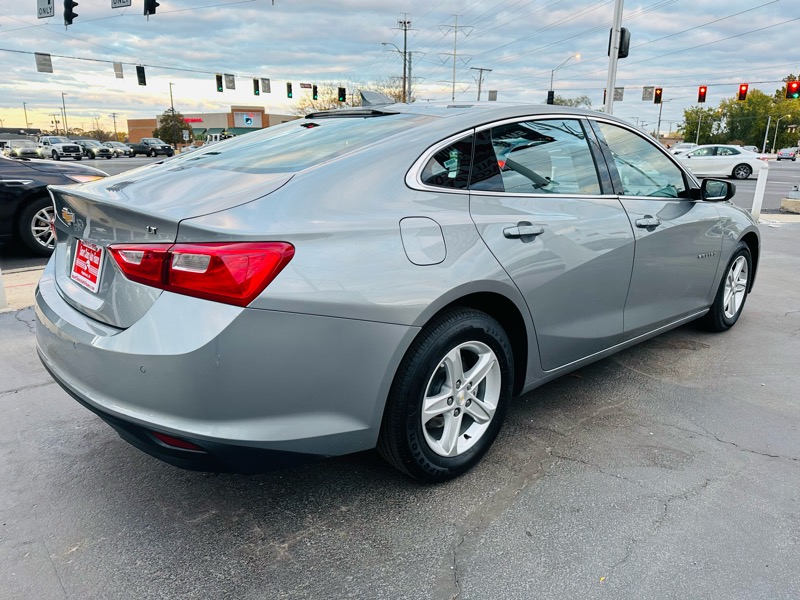 Chevrolet Malibu  2024 Chevrolet Malibu  2024