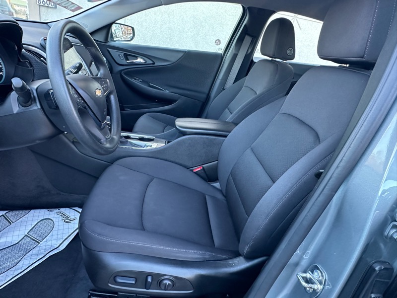 Chevrolet Malibu  2024