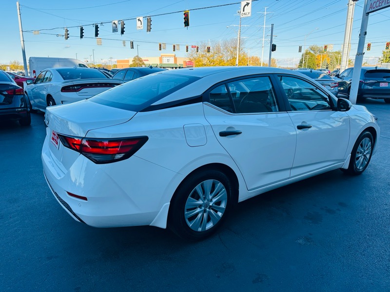 Nissan Sentra  2025 Nissan Sentra  2025