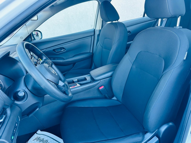 Nissan Sentra  2025 Nissan Sentra  2025