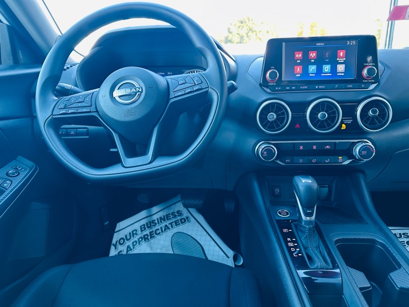 Nissan Sentra  2025 Nissan Sentra  2025