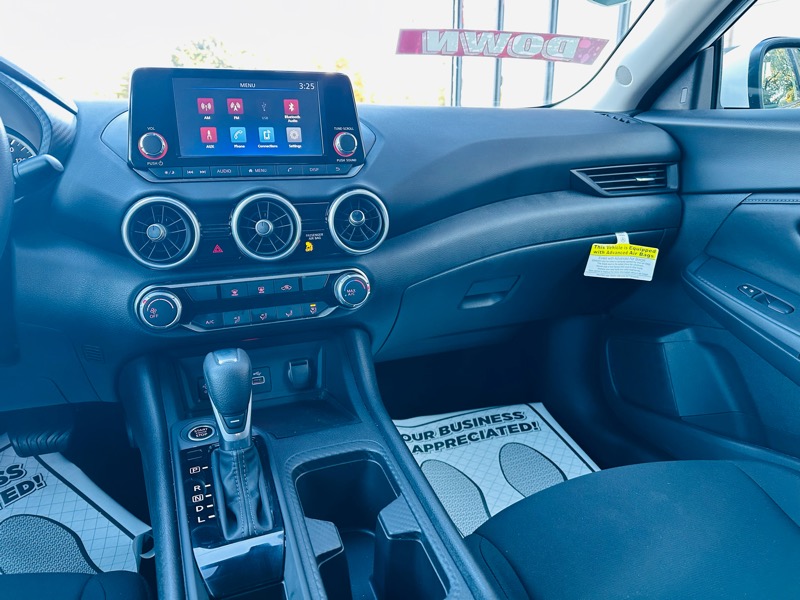 Nissan Sentra  2025 Nissan Sentra  2025