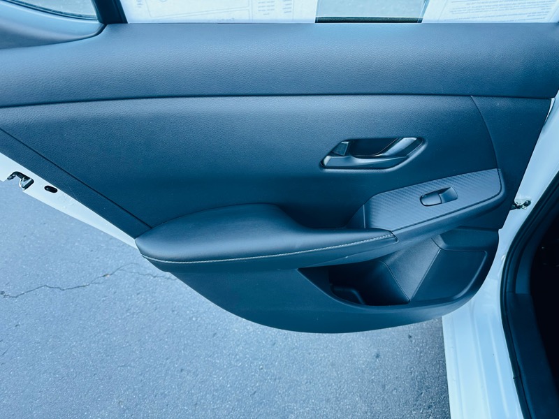 Nissan Sentra  2025 Nissan Sentra  2025