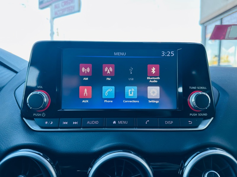 Nissan Sentra  2025 Nissan Sentra  2025