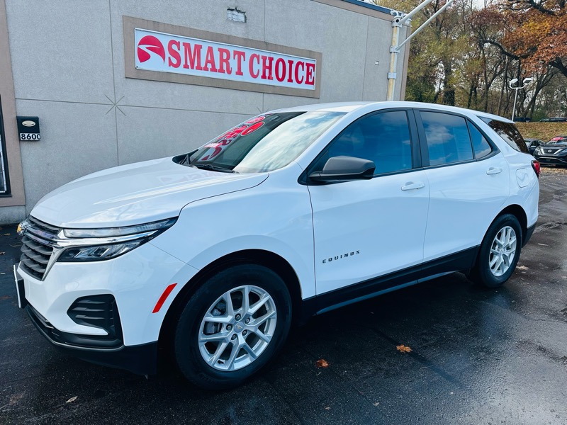 2023 Chevrolet Equinox LS