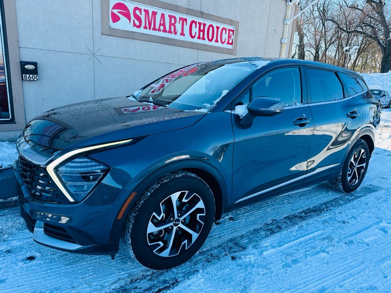 2024 Kia Sportage EX's photo