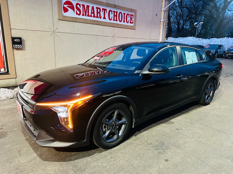 2025 Kia K4 LXS's photo