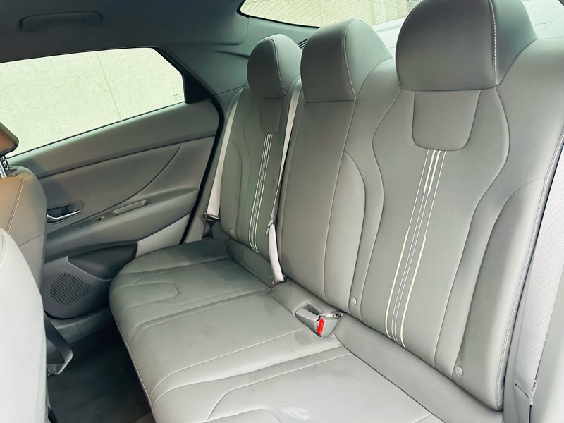 Hyundai Elantra  2023