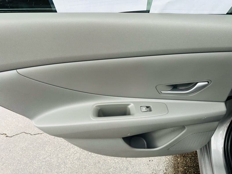 Hyundai Elantra  2023