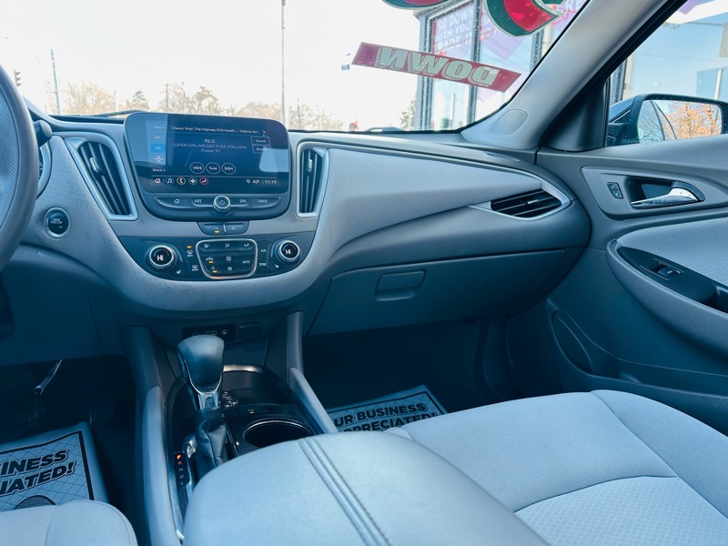 Chevrolet Malibu  2022