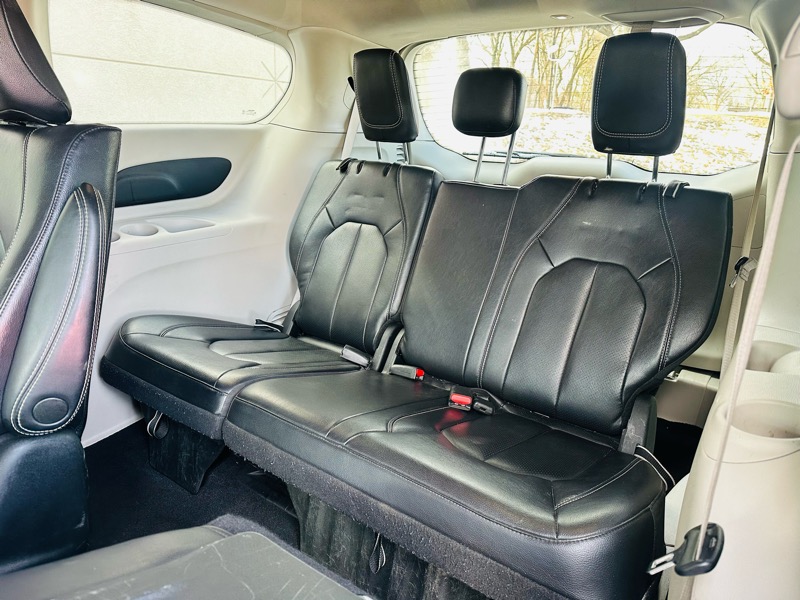 Chrysler Pacifica Hybrid  2022