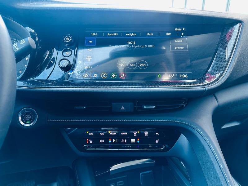 Buick Envision  2023