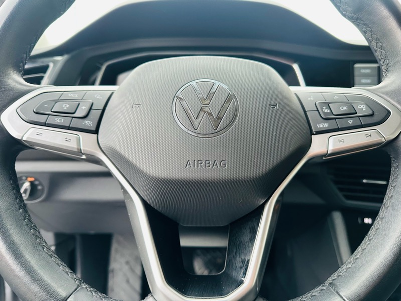 Volkswagen Jetta  2024