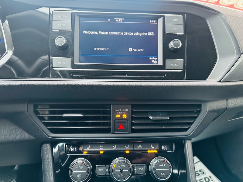 Volkswagen Jetta  2024