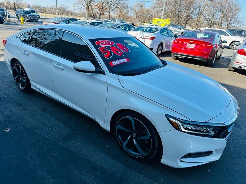Honda Accord  2019