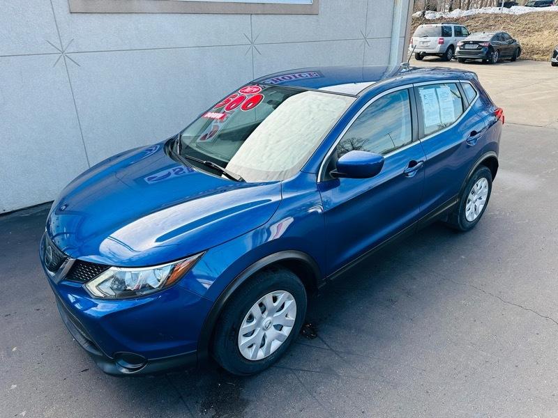 Nissan Rogue Sport  2019