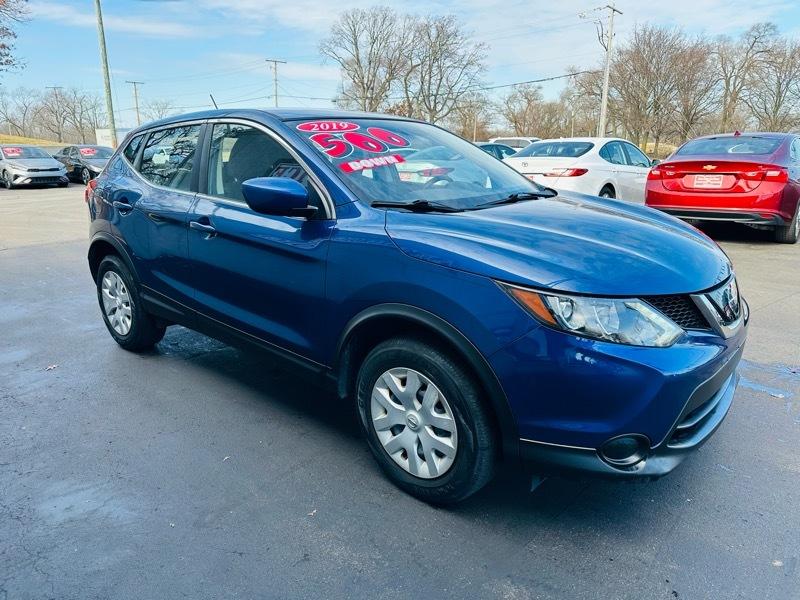 Nissan Rogue Sport  2019