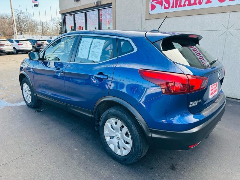 Nissan Rogue Sport  2019