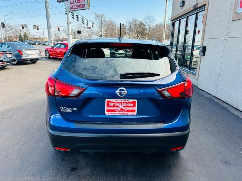 Nissan Rogue Sport  2019