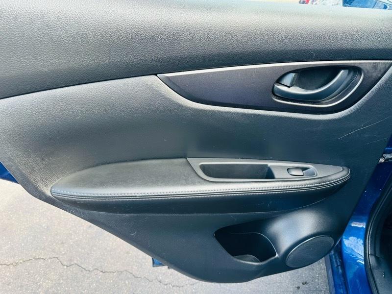 Nissan Rogue Sport  2019