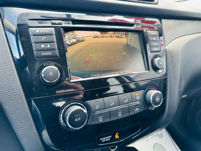 Nissan Rogue Sport  2019