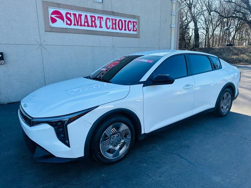 2025 Kia K4 LX