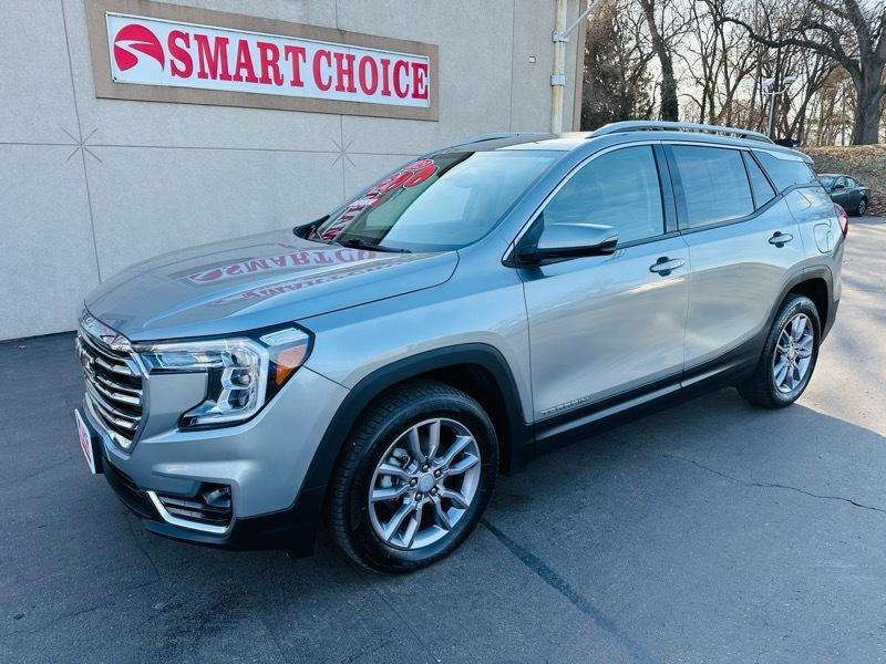 2023 GMC Terrain SLT