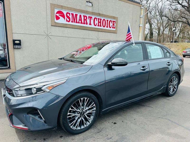 2023 Kia Forte GT LINE