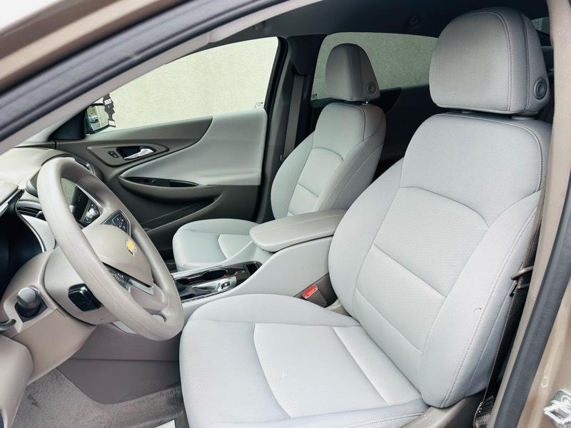 Chevrolet Malibu  2025