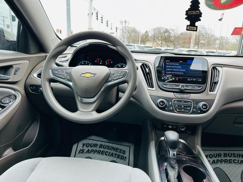 Chevrolet Malibu  2025