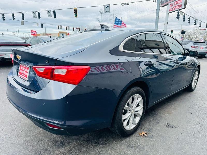 Chevrolet Malibu  2025