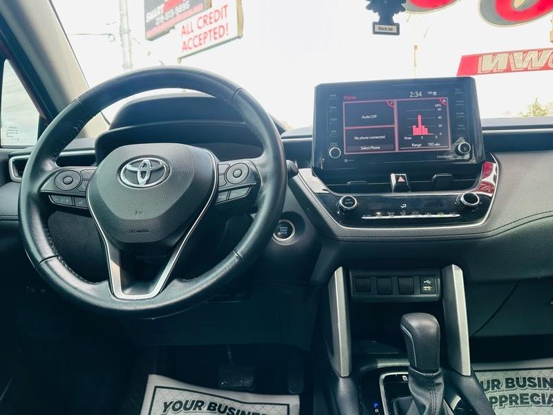 Toyota Corolla Cross  2022