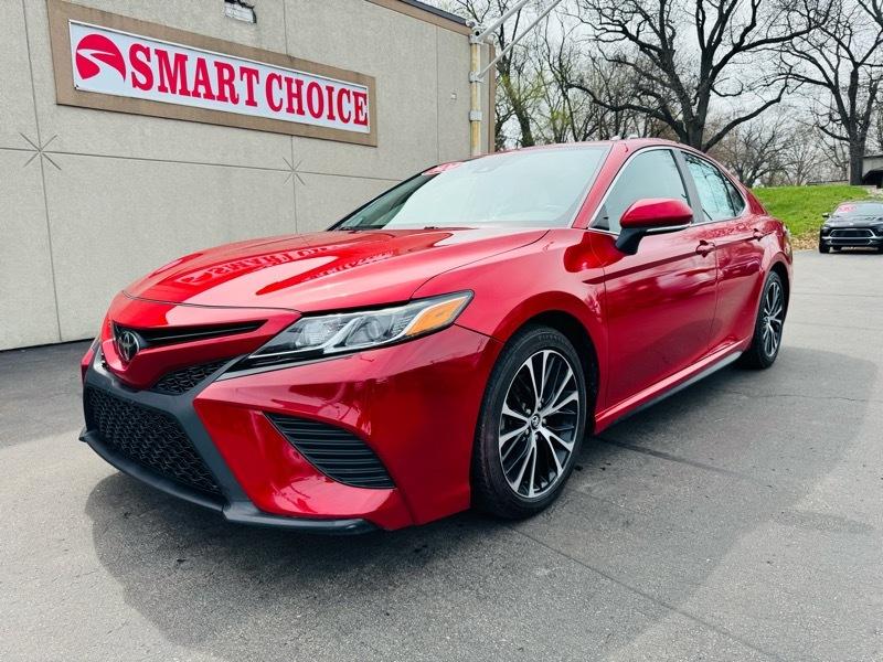 Toyota Camry  2020