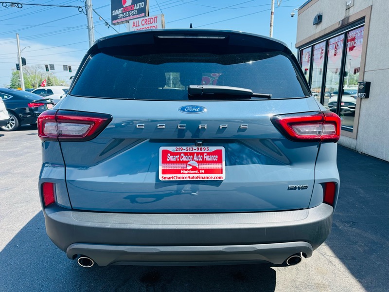 Ford Escape  2025