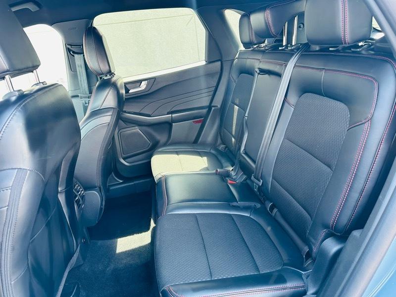 Ford Escape  2025