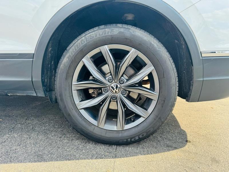 Volkswagen Tiguan  2023