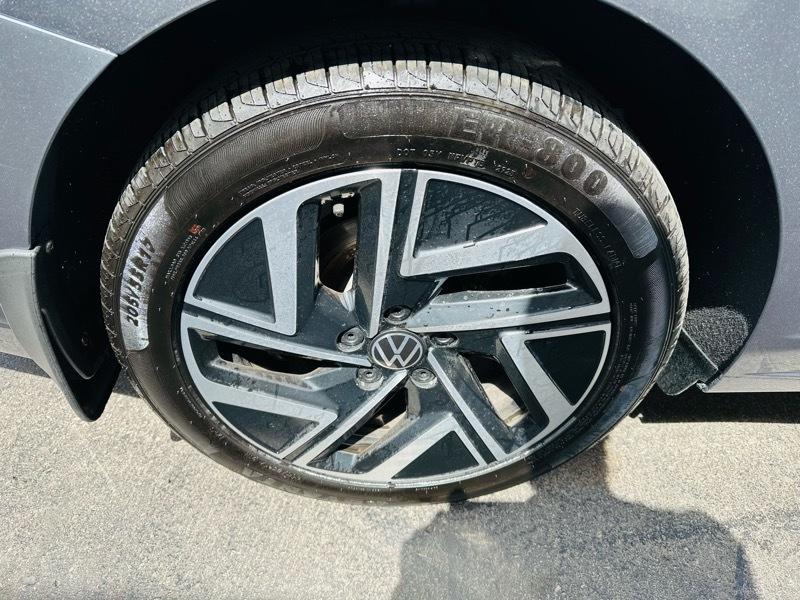 Volkswagen Jetta  2024