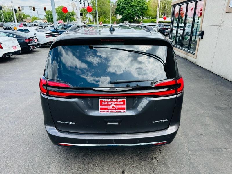 Chrysler Pacifica  2023