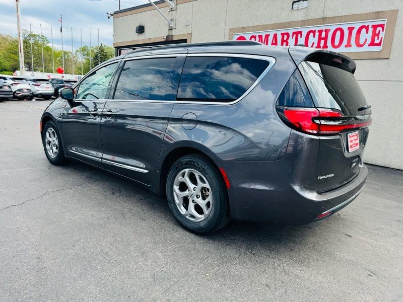 Chrysler Pacifica  2023
