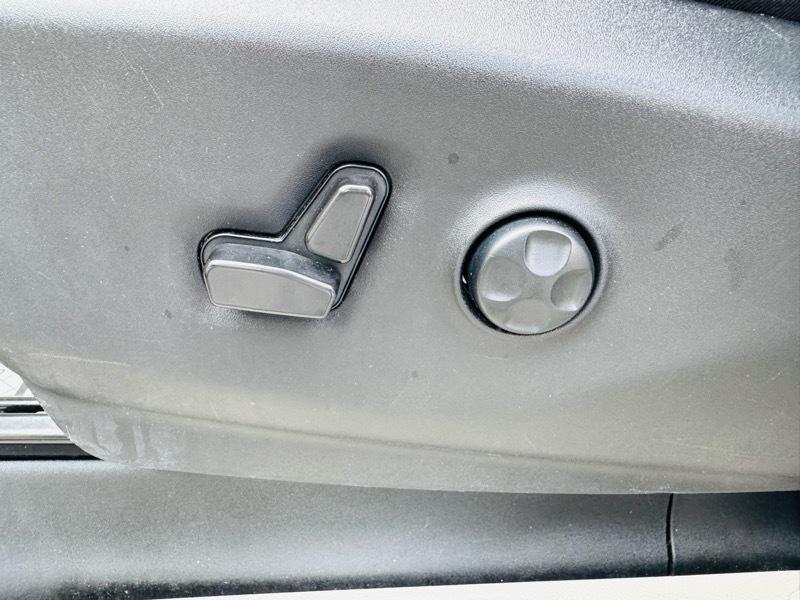 Chrysler Pacifica  2023