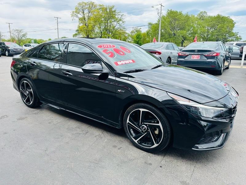 Hyundai Elantra  2023