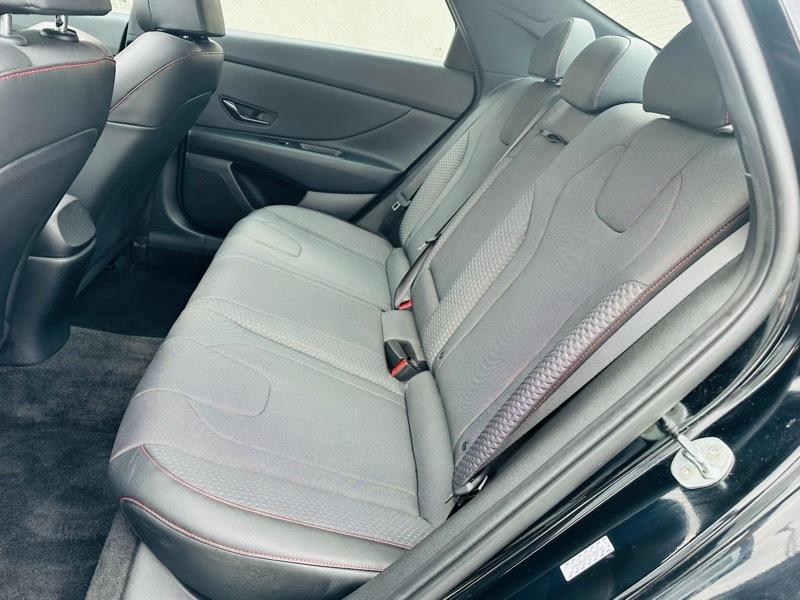 Hyundai Elantra  2023