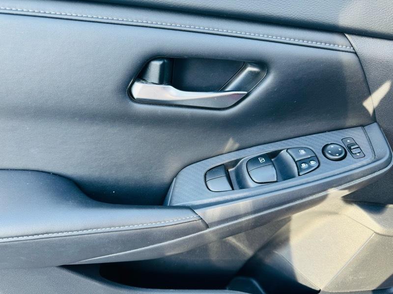 Nissan Sentra  2023