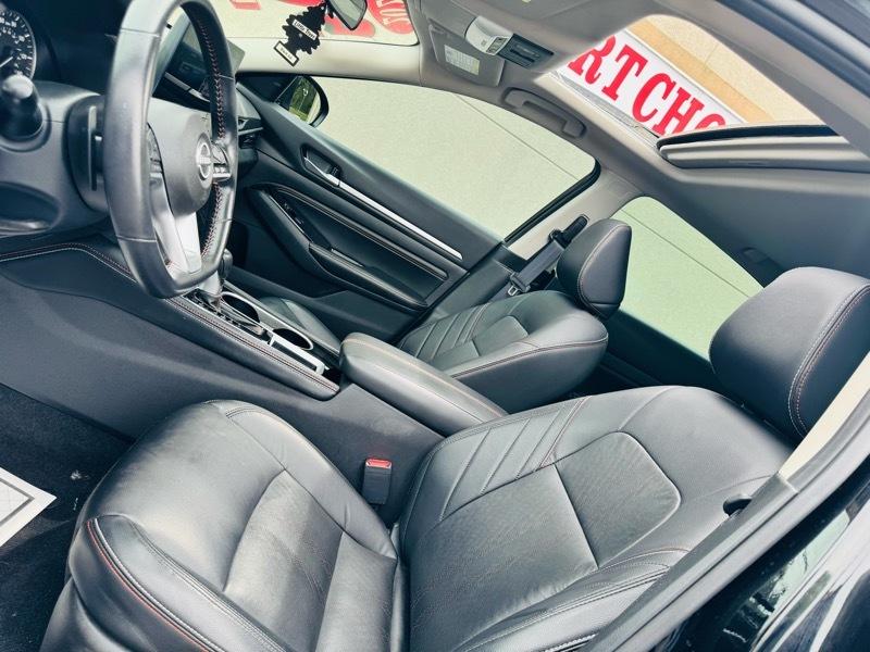 Nissan Altima  2023