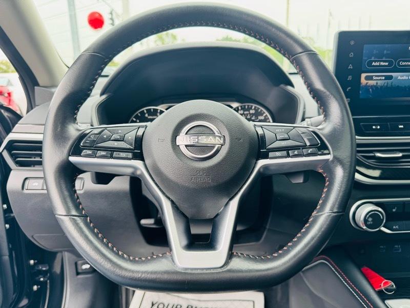 Nissan Altima  2023