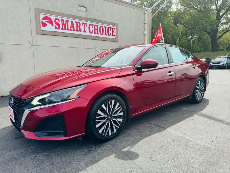 2023 Nissan Altima SV