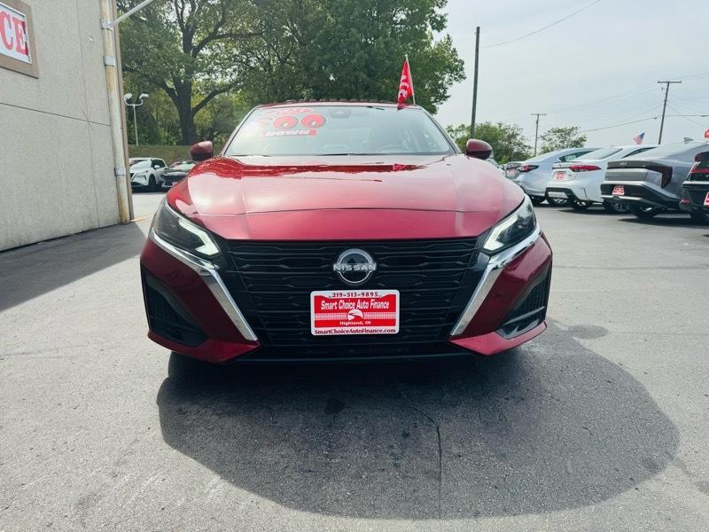 Nissan Altima  2023